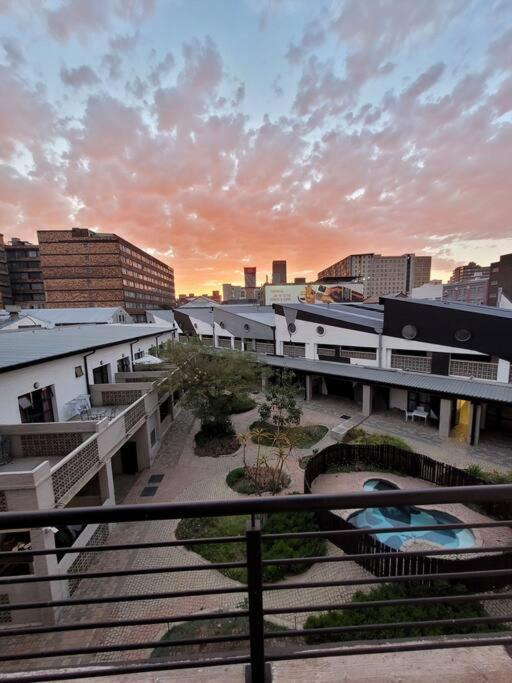 Trendy Apartment @ Maboneng Johannesburg Exterior photo